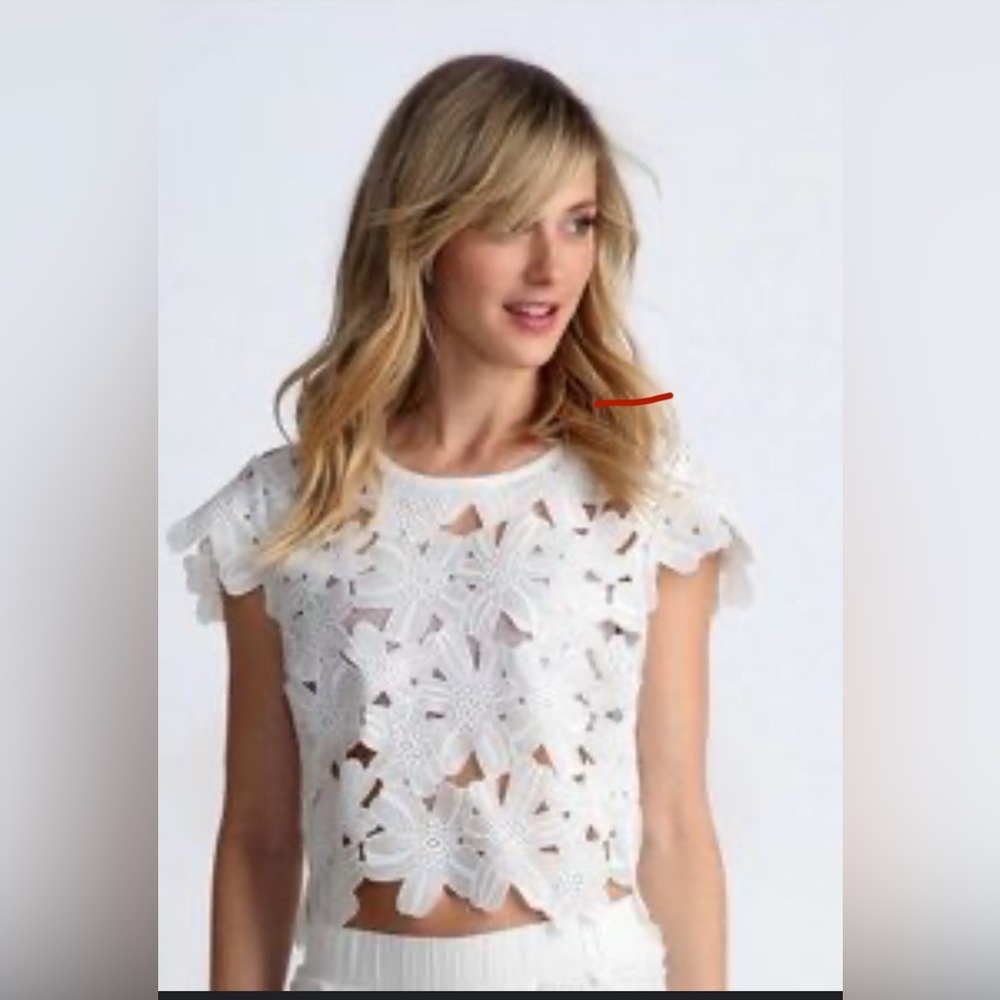 UGG Elegant White Floral Lace Top Ugg Annette